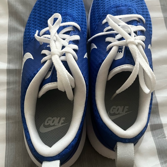Nike Golf Sneakers. Royal blue and white. Size 8 - Picture 5 of 6